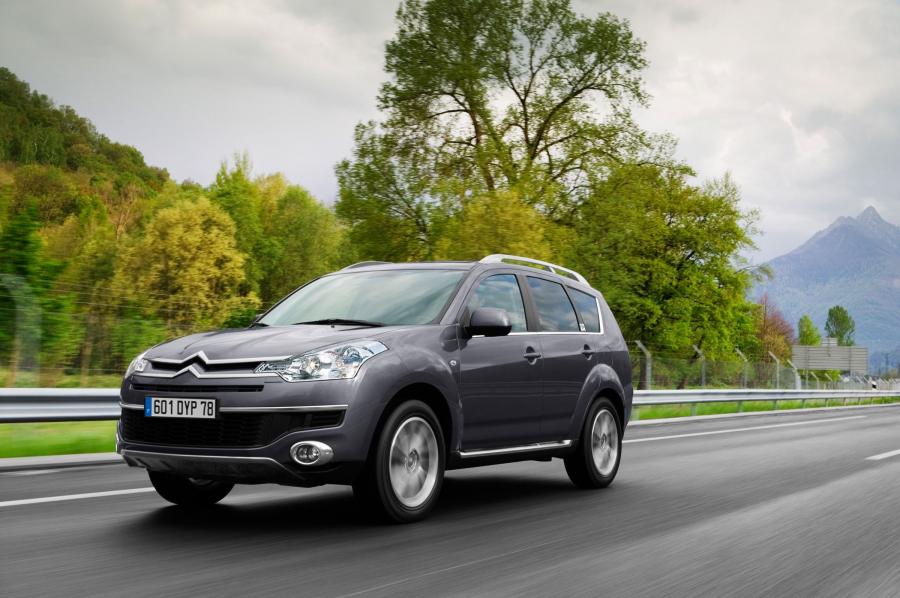  Citroen C-Crosser 2008 года  (фото 28 из 144)